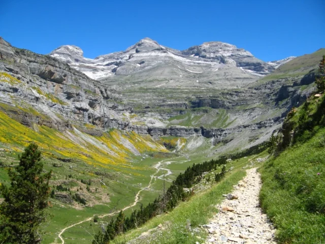 Cirque De Soaso Et Massif Du Mont Perdu