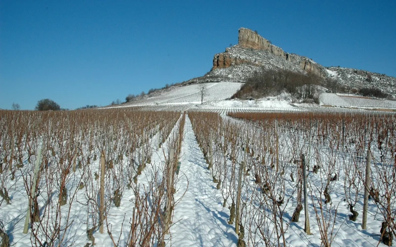 Solutre Roche Neige Jeanpierreeschmann 1920x1080 F50 50